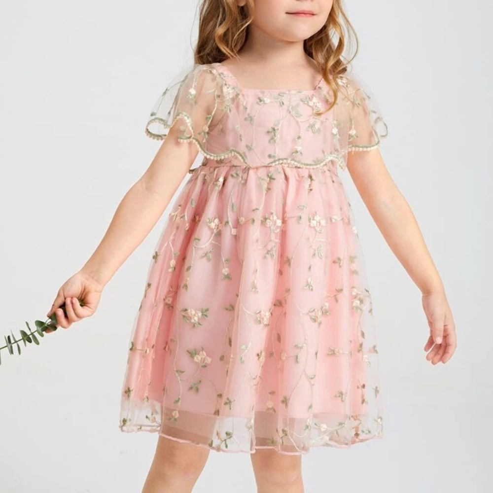 Girl’s Floral Dress